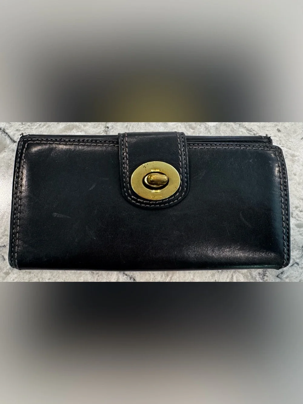 Coach Women’s Black Tri Fold Wallet Solid Logo Gold Tone Turn Lock Pink Inside